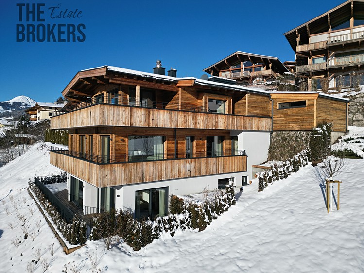 Prodej vily 411 m², pozemek 700 m² - foto 3