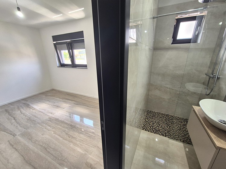 Prodej bytu 3+kk 75 m² - foto 8