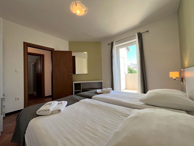 Pronájem bytu 3+kk 72 m² (Jednopodlažní) - foto 8