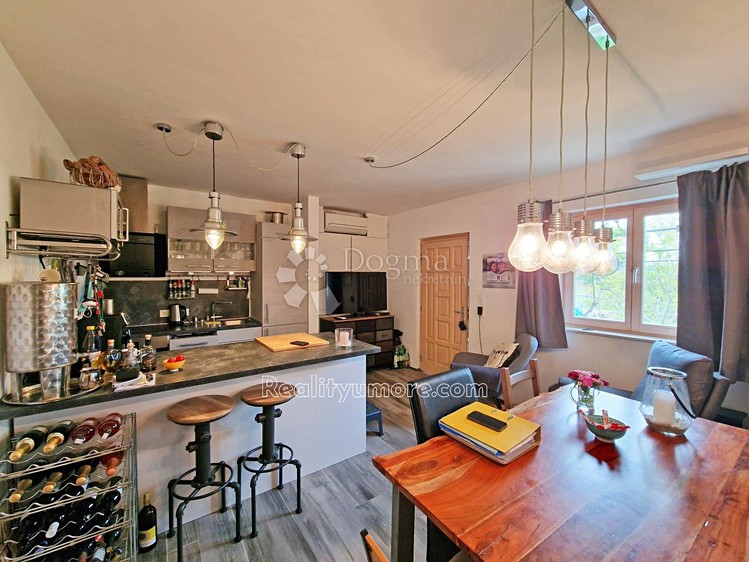 Prodej rodinného domu 135 m², pozemek 1 500 m² - foto 6