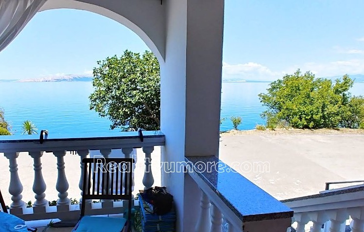 Prodej  rodinného domu 230 m², pozemek 782 m² - foto 5