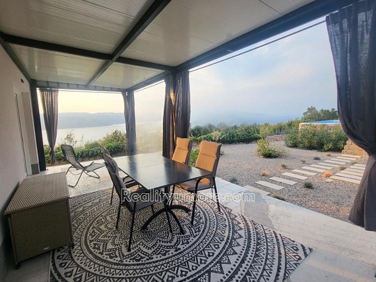 Prodej  rodinného domu 127 m², pozemek 710 m² - foto 4