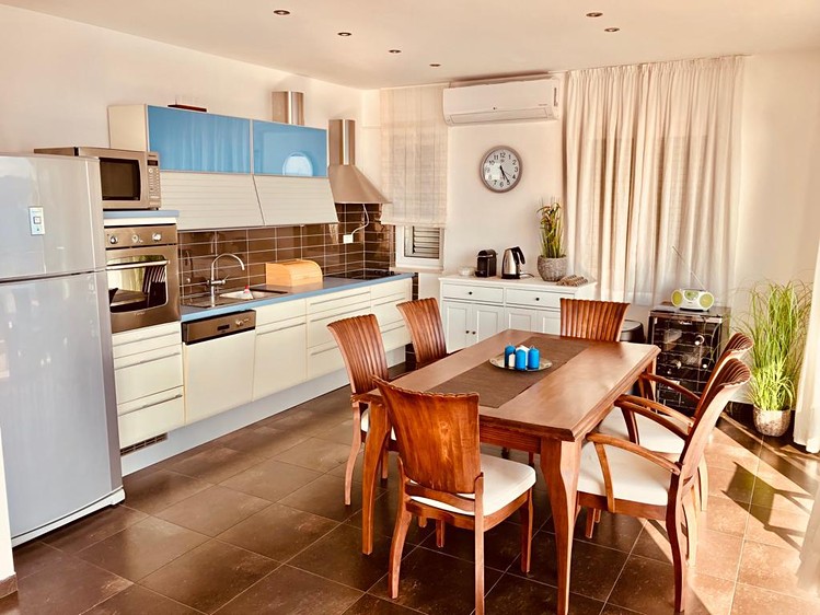 Pronájem vily 265 m², pozemek 400 m² - foto 7
