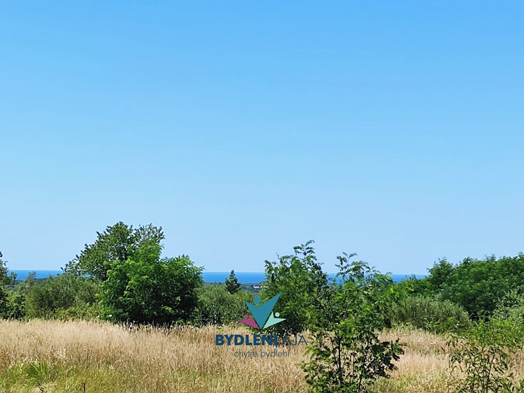 Prodej stavebního pozemku 7 495 m² - foto 1