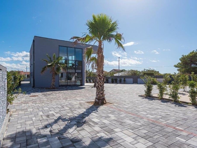 Prodej ubytovacího zařízení 1 000 m² - foto 1
