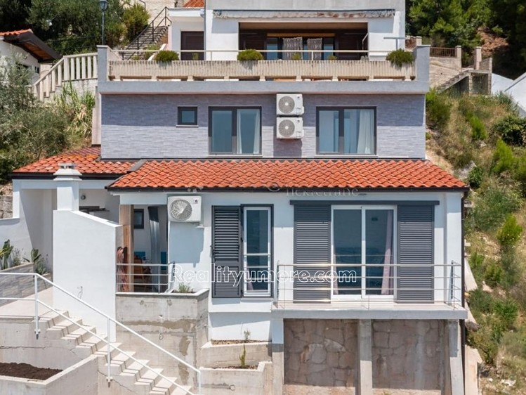 Prodej ubytovacího zařízení 250 m² - foto 3