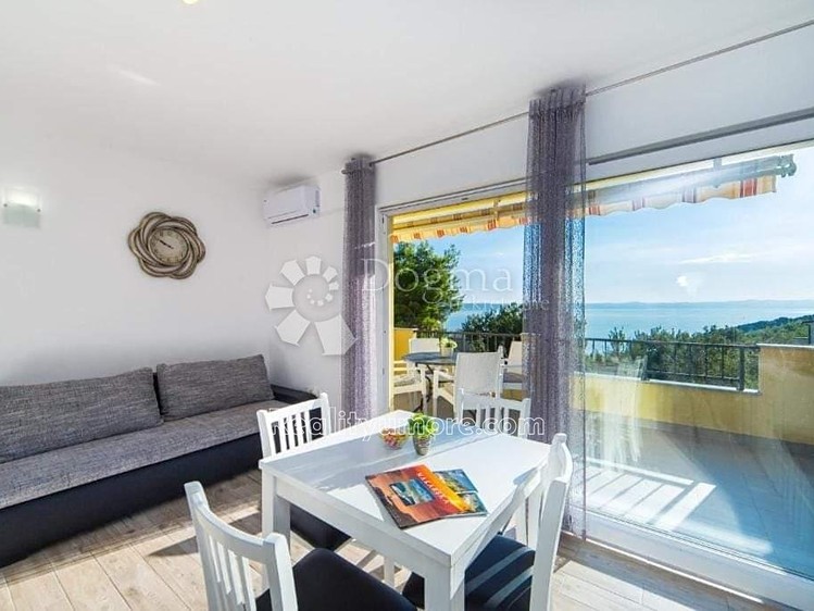 Prodej ubytovacího zařízení 400 m² - foto 7