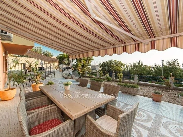Prodej ubytovacího zařízení 400 m² - foto 6
