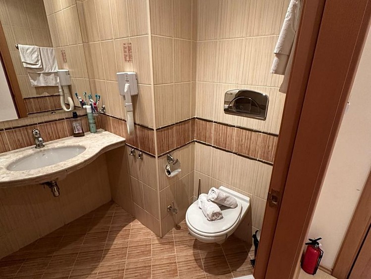Prodej bytu 1+kk 41 m² (Jednopodlažní) - foto 7