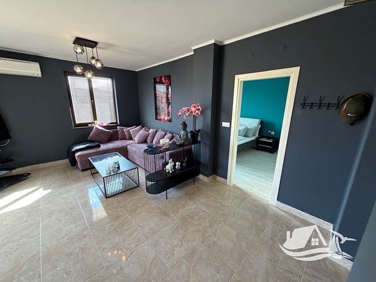 Prodej bytu 3+kk 106 m² (Jednopodlažní) - foto 7