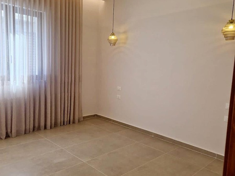 Prodej vily 235 m², pozemek 500 m² - foto 8