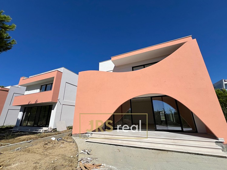 Prodej vily 237 m², pozemek 450 m² - foto 7