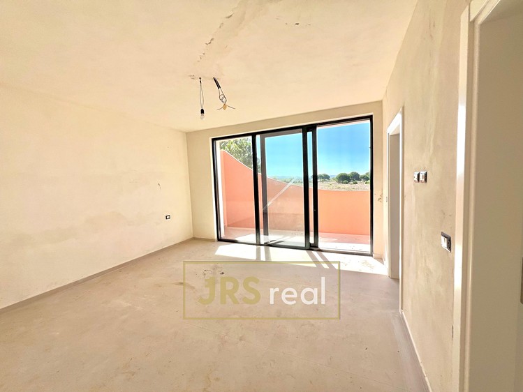 Prodej vily 227 m², pozemek 450 m² - foto 2