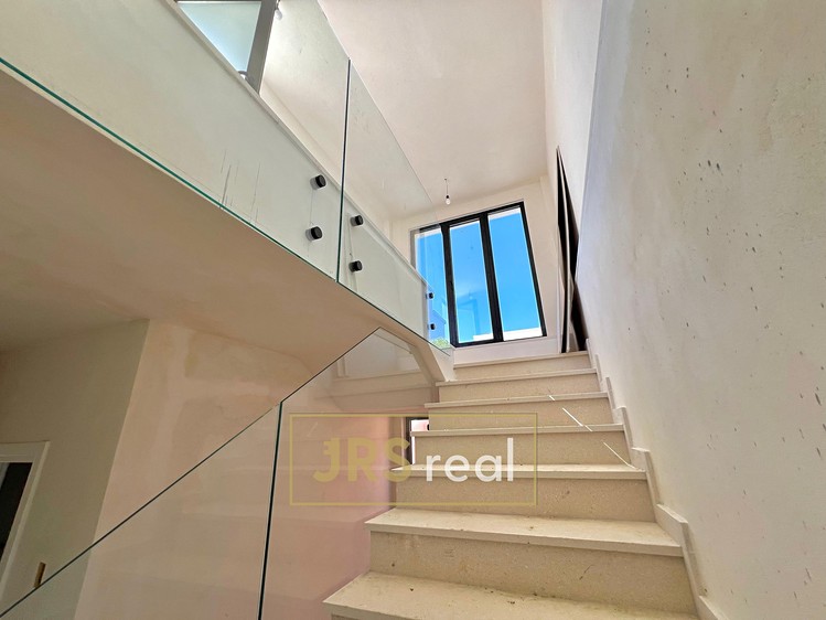 Prodej vily 227 m², pozemek 450 m² - foto 6