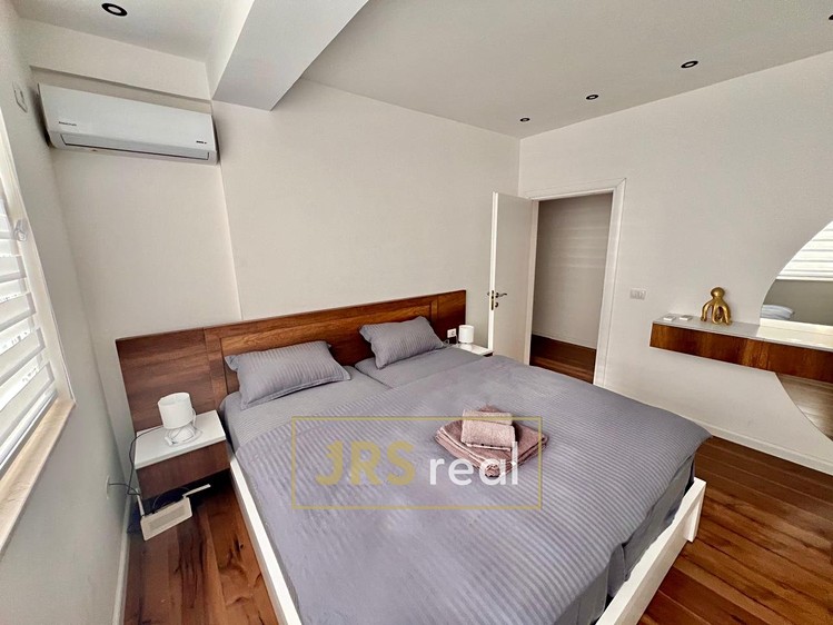 Prodej bytu 3+kk 78 m² - foto 2