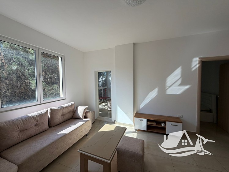 Prodej bytu 2+kk 50 m² - foto 2