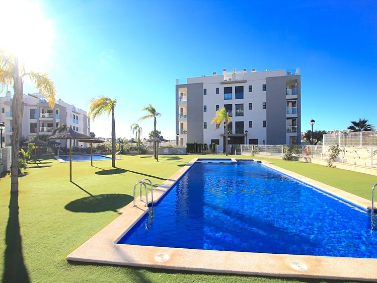 Prodej bytu 3+1 70 m² (Mezonet) - foto 2