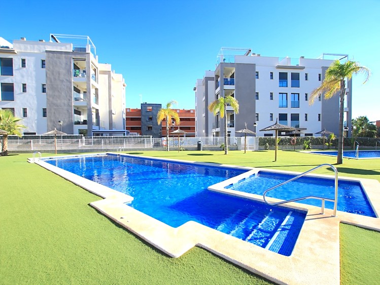Prodej bytu 3+1 70 m² (Mezonet) - foto 1
