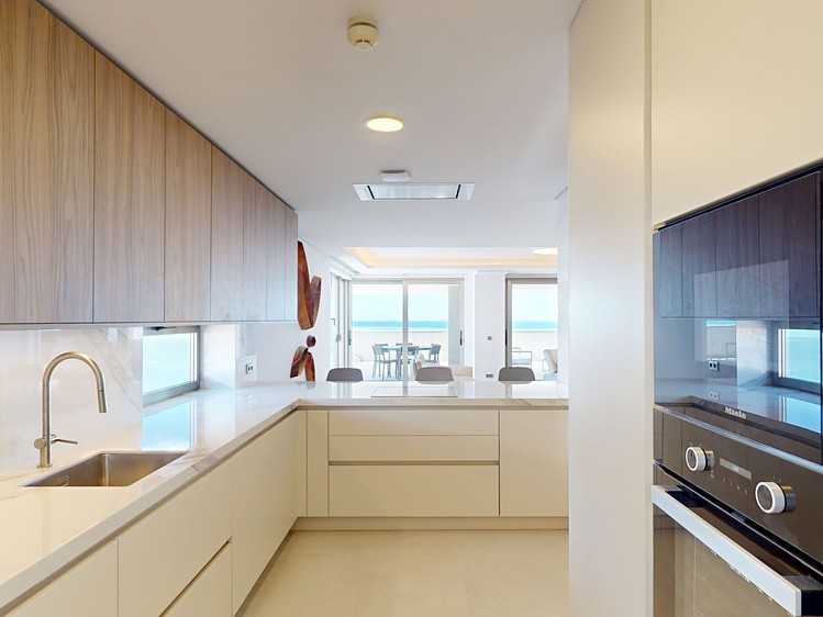Pronájem bytu 5+1 370 m² (Jednopodlažní) - foto 7