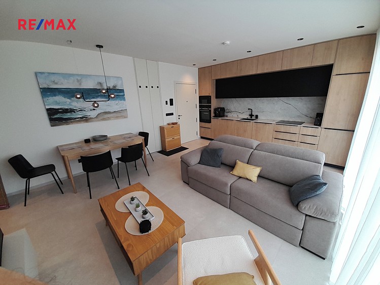 Pronájem bytu 3+kk 75 m² (Jednopodlažní) - foto 8