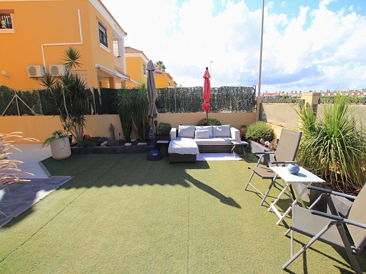 Prodej vily 119 m², pozemek 250 m² - foto 4