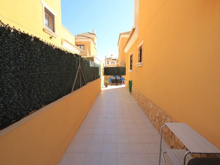 Prodej vily 119 m², pozemek 250 m² - foto 5