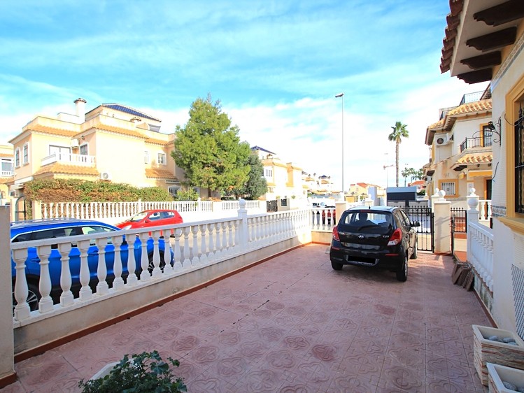 Prodej  vily 74 m², pozemek 180 m² - foto 8