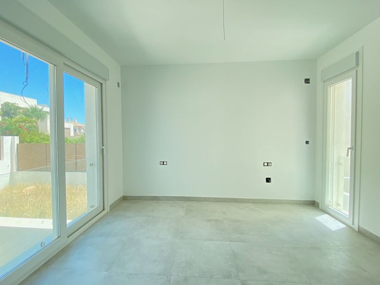 Prodej vily 238 m², pozemek 420 m² - foto 7