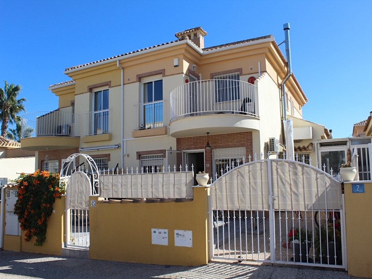 Prodej vily 81 m², pozemek 115 m² - foto 5