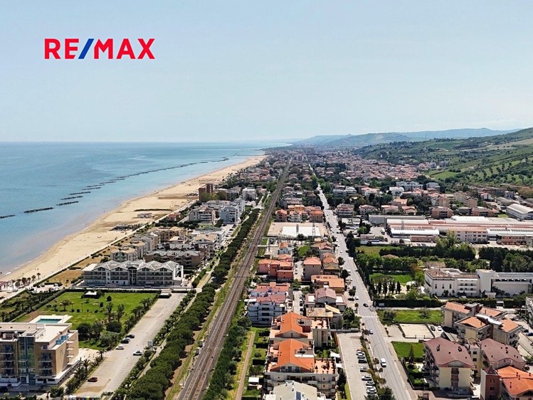 Prodej bytu 3+kk 55 m² (Jednopodlažní) - foto 3