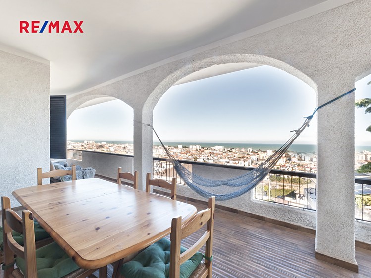 Prodej bytu 4+1 236 m² (Mezonet) - foto 2
