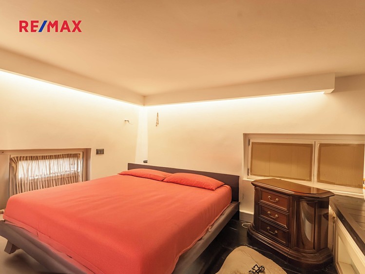 Prodej bytu 1+kk 28 m² (Mezonet) - foto 8