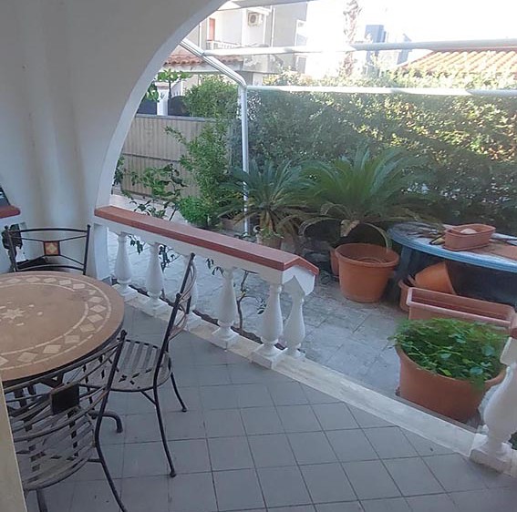 Prodej vily 68 m², pozemek 85 m² - foto 1