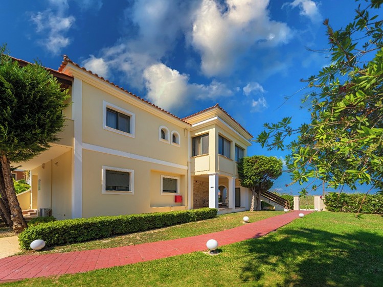 Prodej bytu 3+kk 62 m² (Jednopodlažní) - foto 3