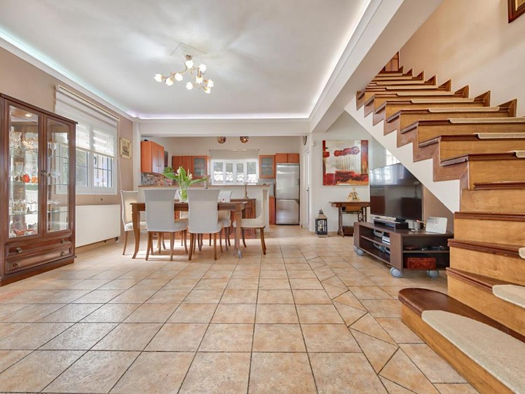 Prodej rodinného domu 130 m², pozemek 500 m² - foto 3