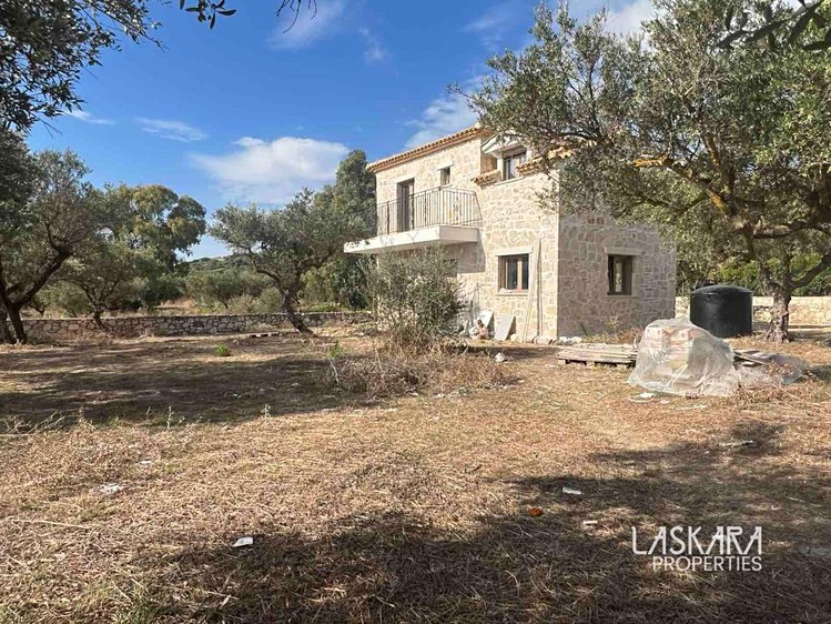 Prodej rodinného domu 100 m², pozemek 950 m² - foto 1