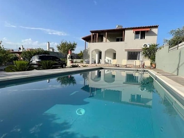 Prodej vily 136 m², pozemek 668 m² - foto 4