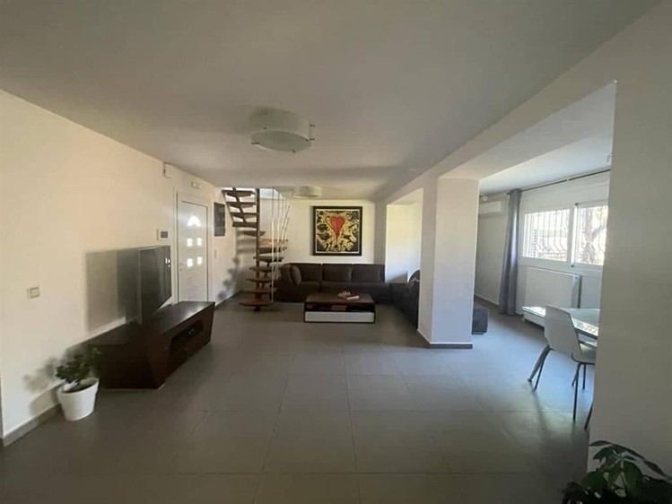 Prodej vily 136 m², pozemek 668 m² - foto 5