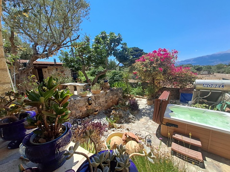 Prodej rodinného domu 160 m², pozemek 313 m² - foto 5