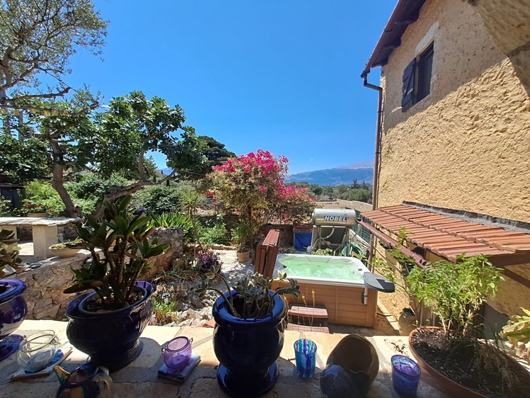 Prodej rodinného domu 160 m², pozemek 313 m² - foto 6