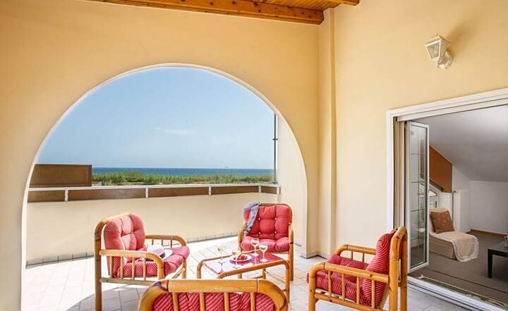 Prodej rodinného domu 238 m², pozemek 2 662 m² - foto 4
