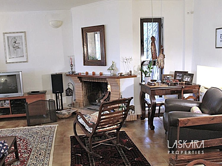 Prodej vícegeneračního domu 165 m², pozemek 4 000 m² - foto 3