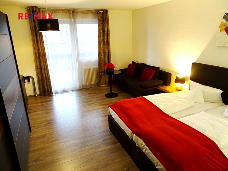 Prodej bytu 1+kk 33 m² - foto 2