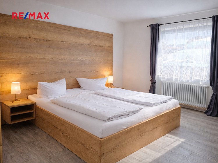 Prodej bytu 1+kk 20 m² - foto 1