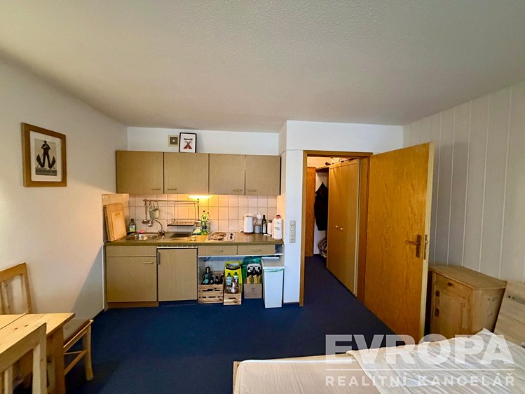 Pronájem bytu 1+kk 25 m² - foto 4