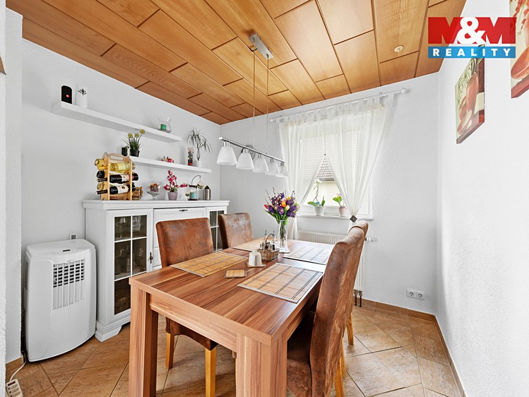 Prodej rodinného domu 120 m², pozemek 720 m² - foto 6