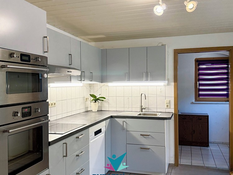 Prodej rodinného domu 121 m², pozemek 483 m² - foto 5