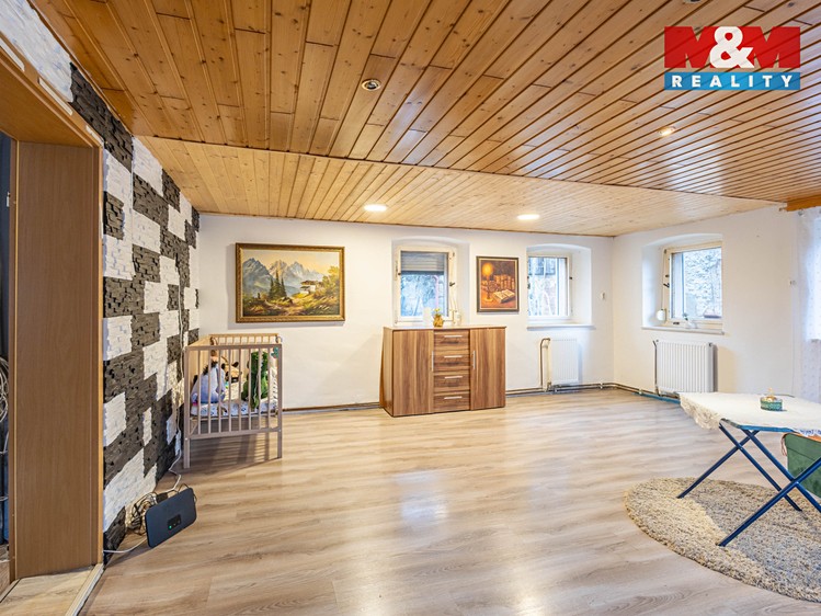 Prodej rodinného domu 157 m², pozemek 210 m² - foto 3