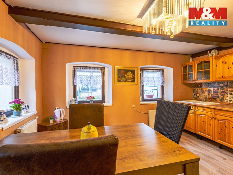 Prodej rodinného domu 157 m², pozemek 210 m² - foto 4