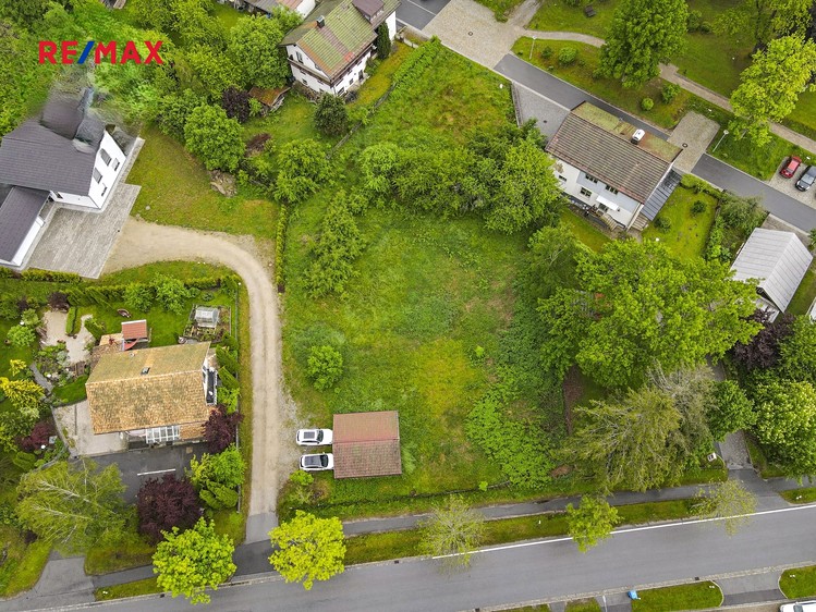 Prodej stavebního pozemku 693 m² - foto 5
